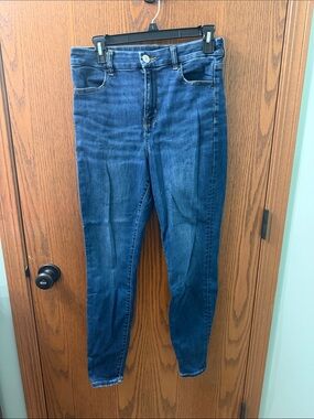 American Eagle Outfitters Skinny Jeans in Dark Blue Wash